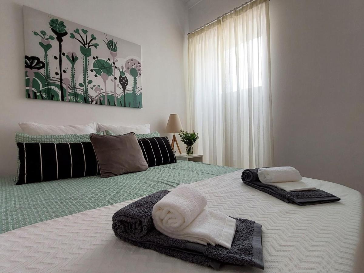 Casa Olhao Terraco: Espaco, Conforto E Terraco Com Churrasqueira ภายนอก รูปภาพ